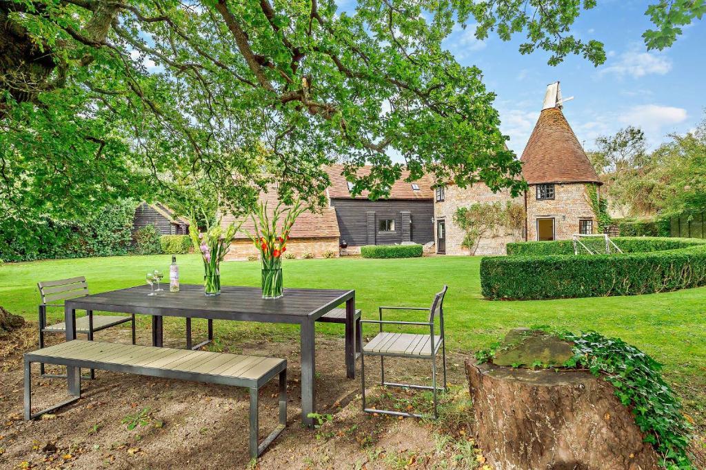 Court Lodge Oast Heathfield Exteriér fotografie